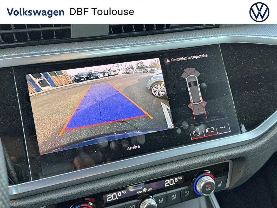 Audi Q3 - Photo 20