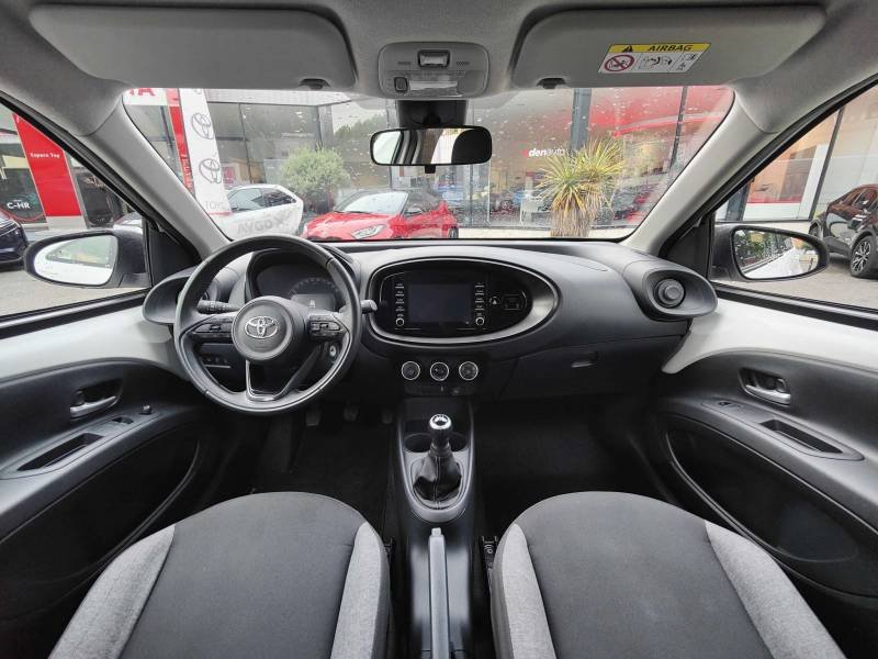 Toyota aygo x - Photo 9