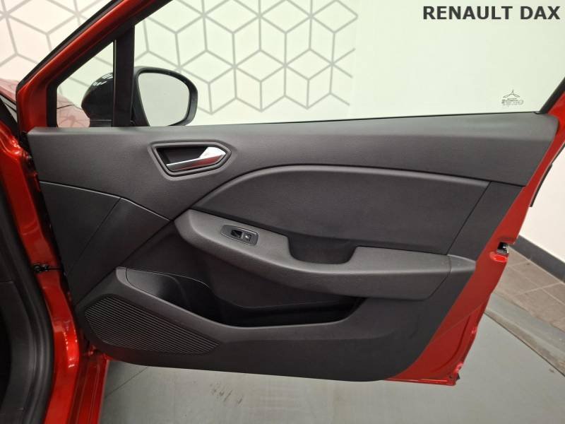 Renault Clio - Photo 20