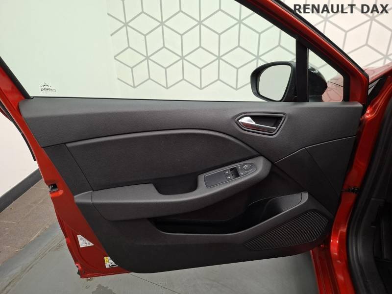 Renault Clio - Photo 21