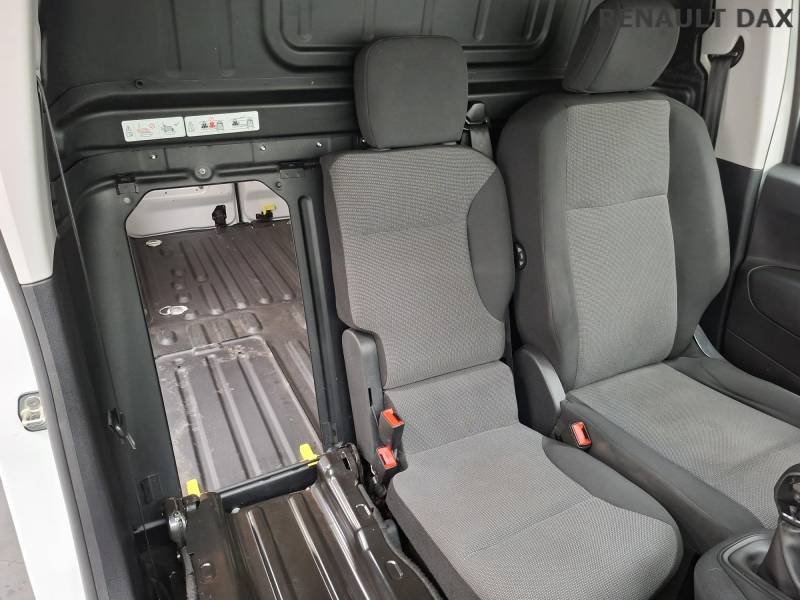 Peugeot Partner - Photo 25