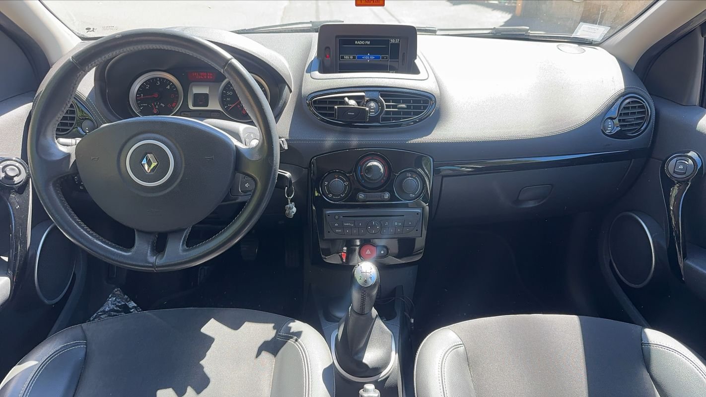 Renault Clio - Photo 11