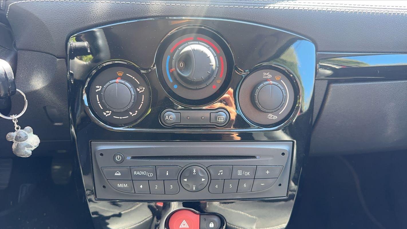 Renault Clio - Photo 13