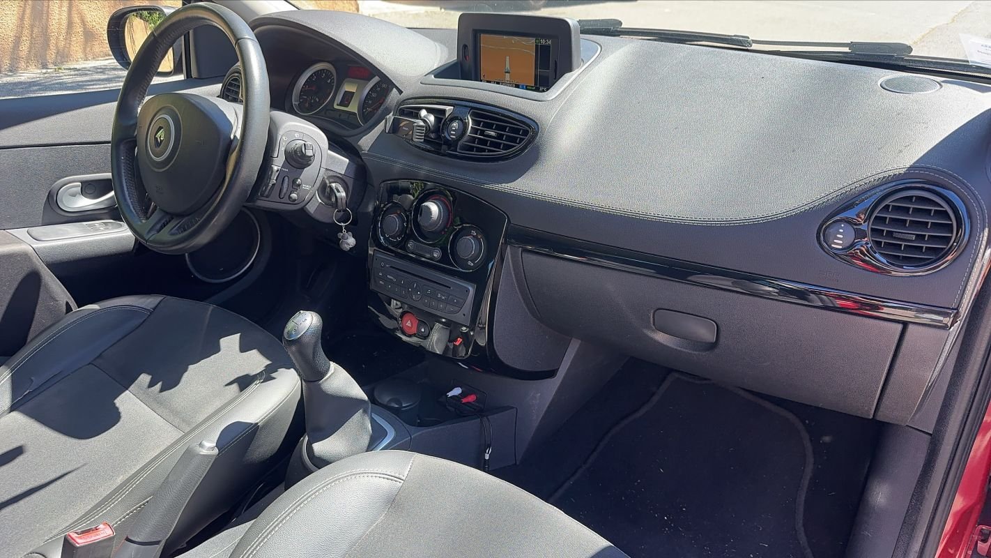 Renault Clio - Photo 10