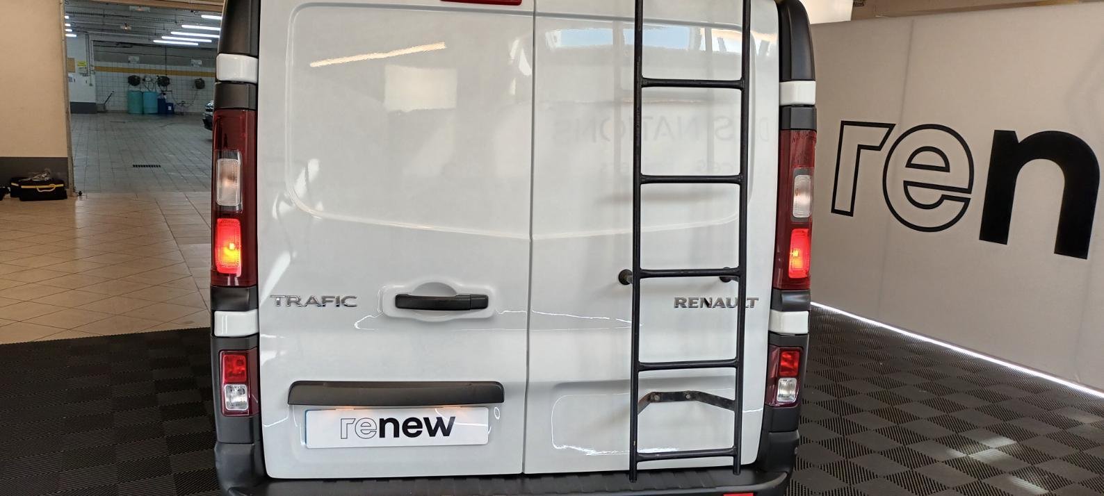 Renault Trafic - Photo 14