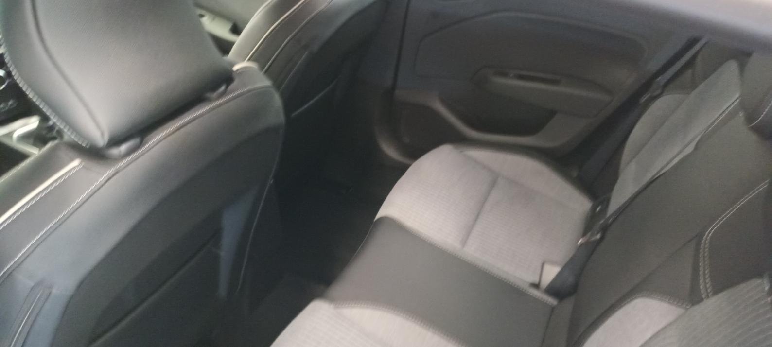 Renault Clio - Photo 9