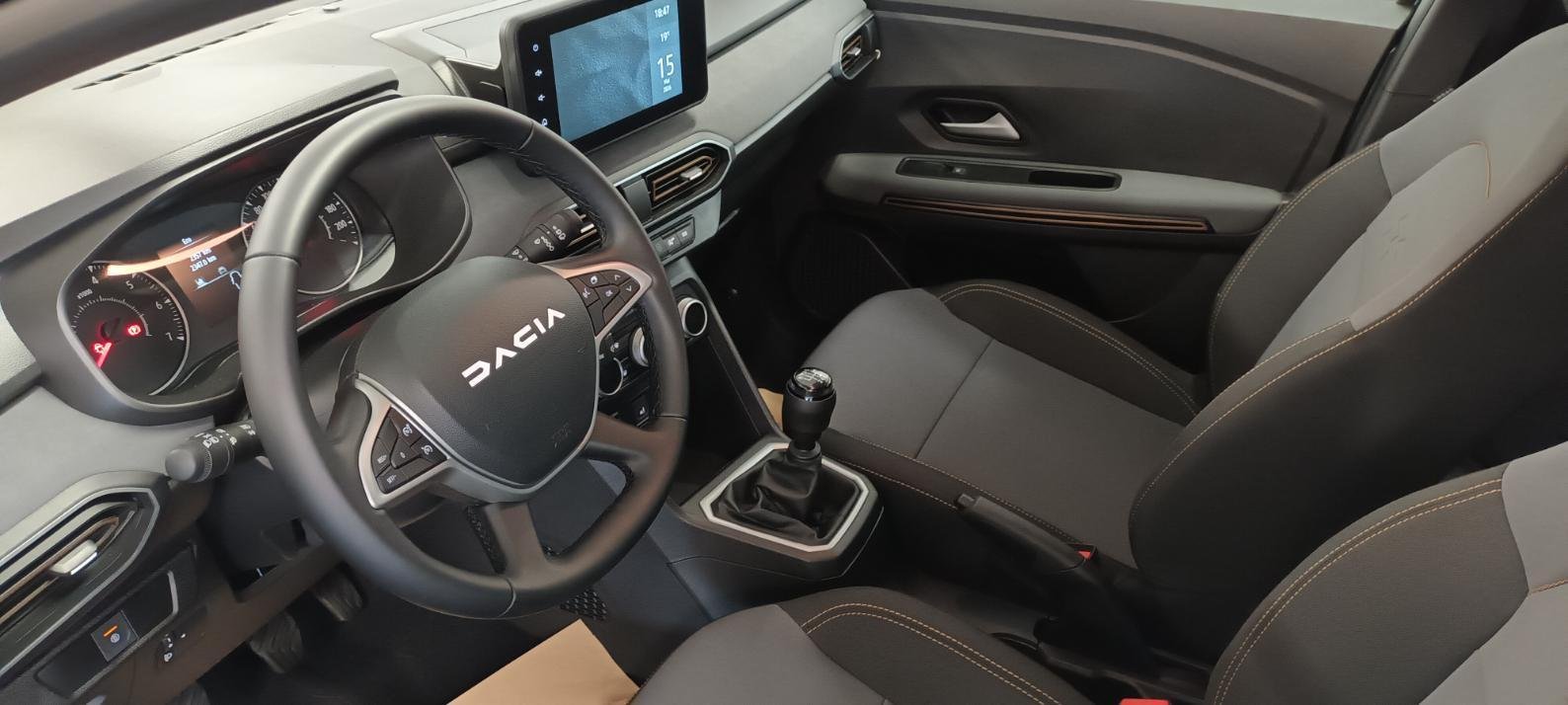 Dacia Sandero - Photo 9