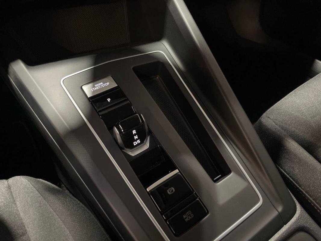 Volkswagen Golf - Photo 11