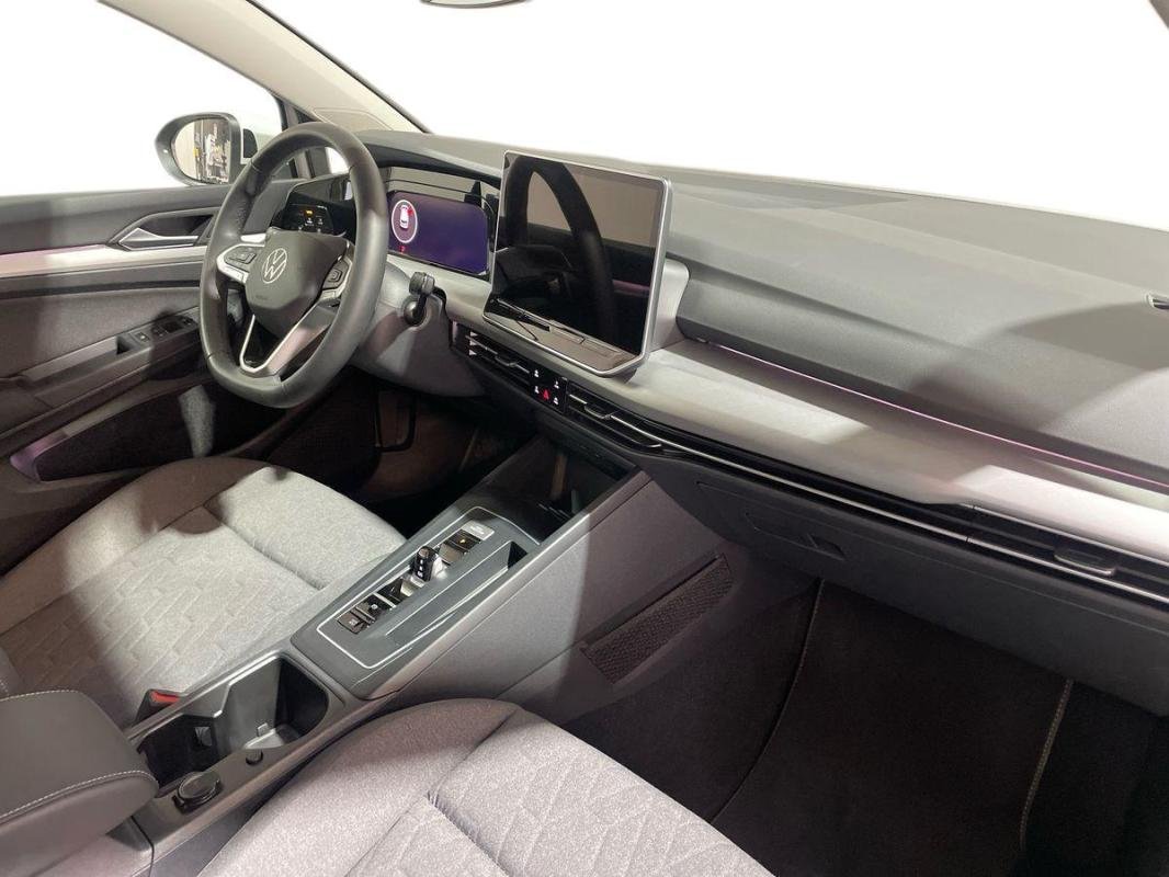 Volkswagen Golf - Photo 13