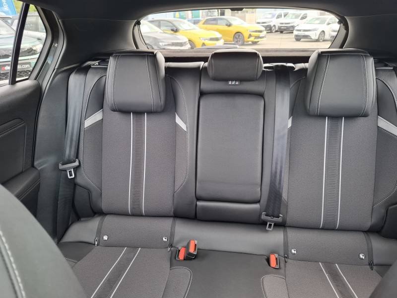 Opel Astra - Photo 40