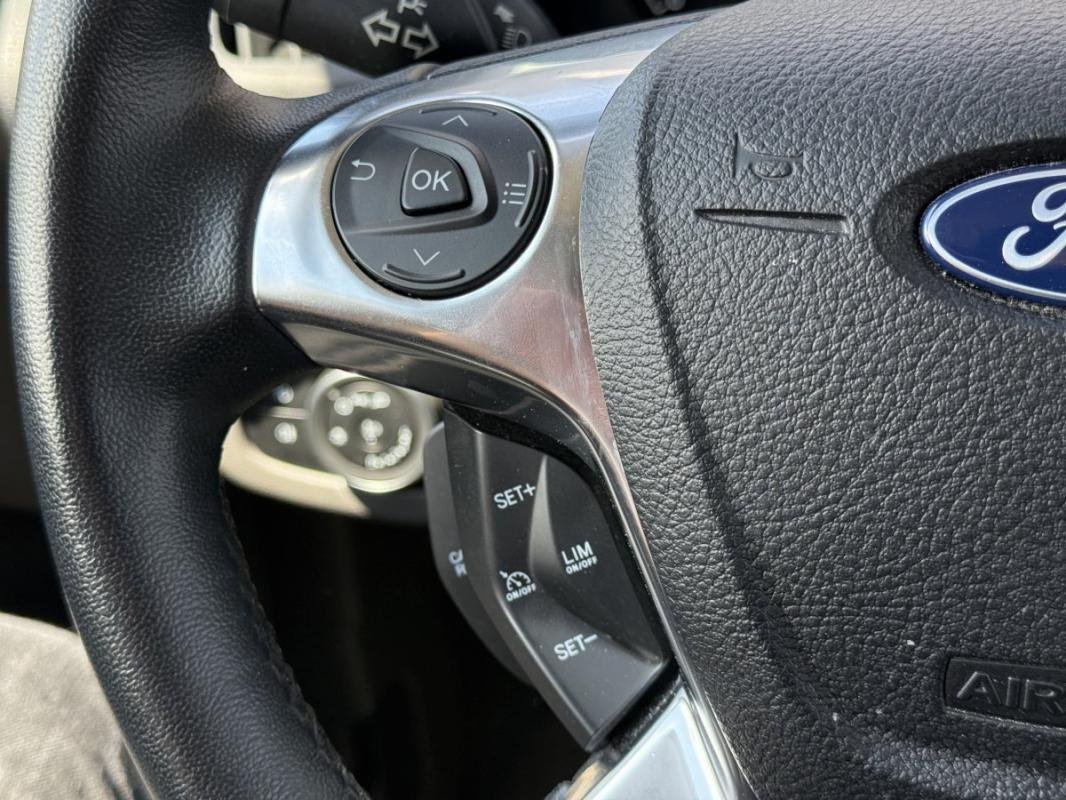 Ford Transit Connect - Photo 13