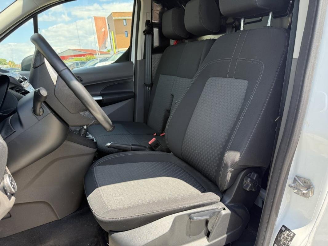 Ford Transit Connect - Photo 9