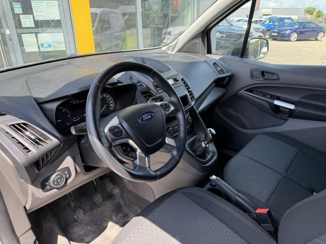 Ford Transit Connect - Photo 10