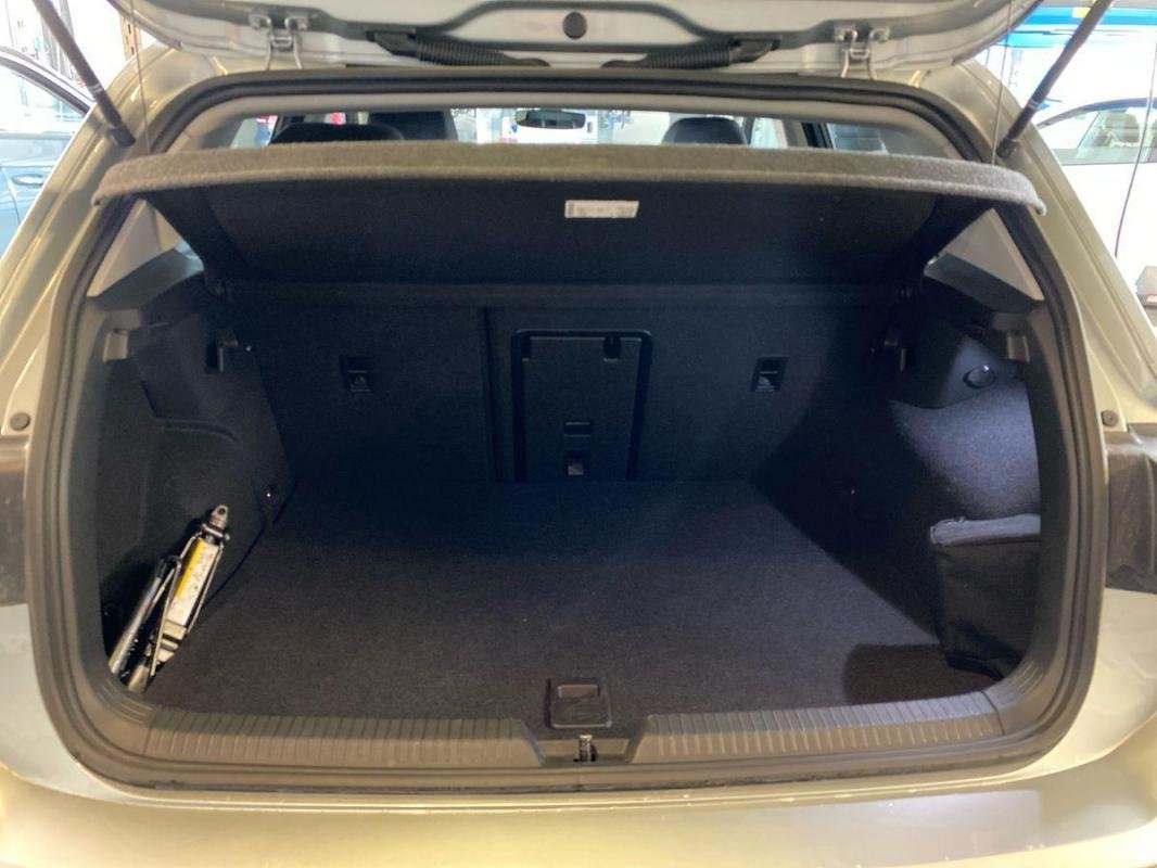 Volkswagen Golf - Photo 31