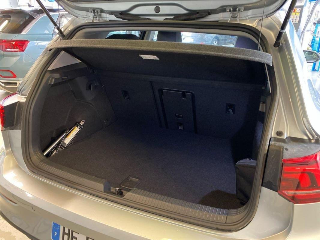Volkswagen Golf - Photo 32