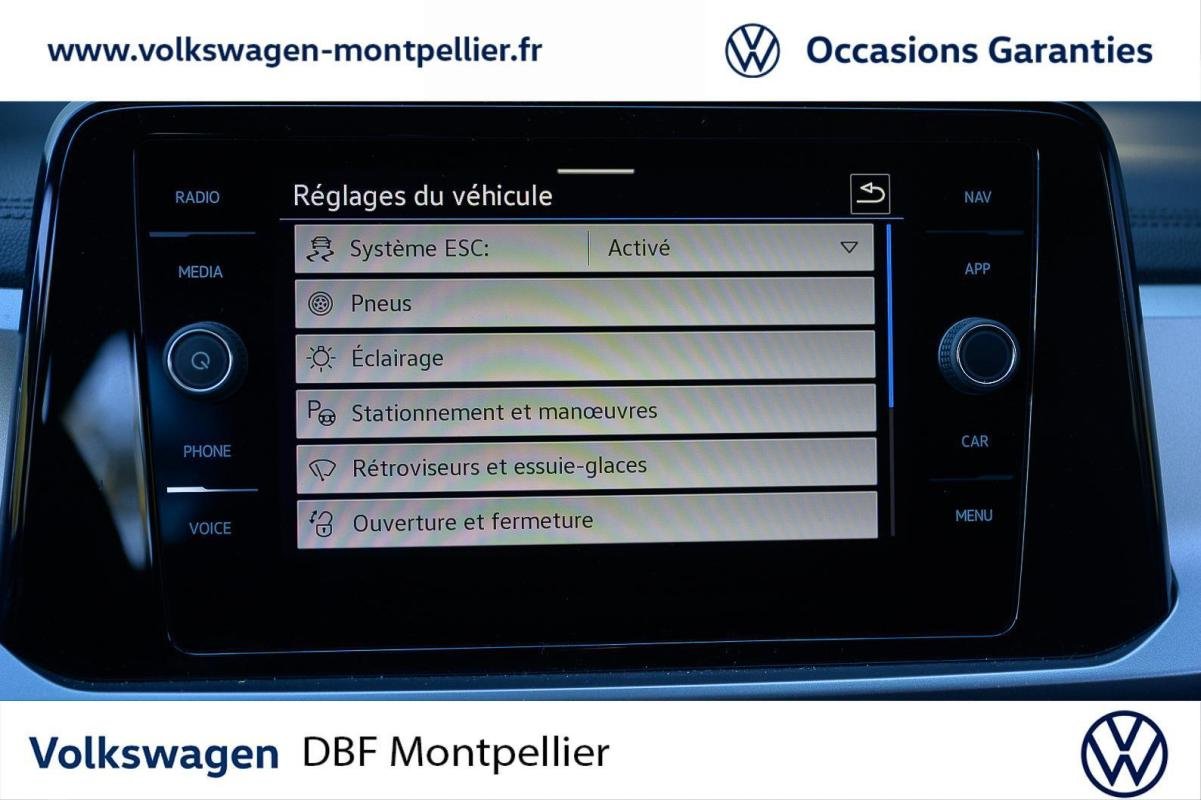 Volkswagen T-Roc - Photo 21