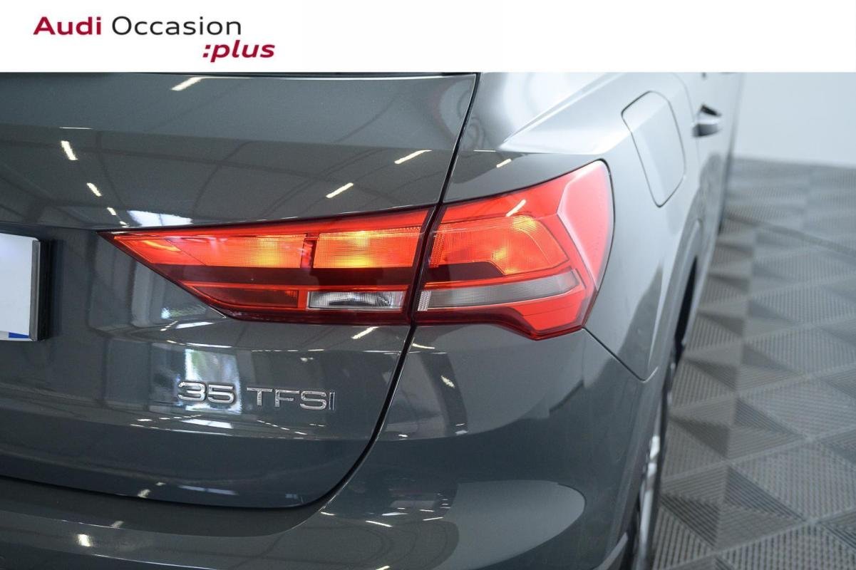Audi Q3 - Photo 12