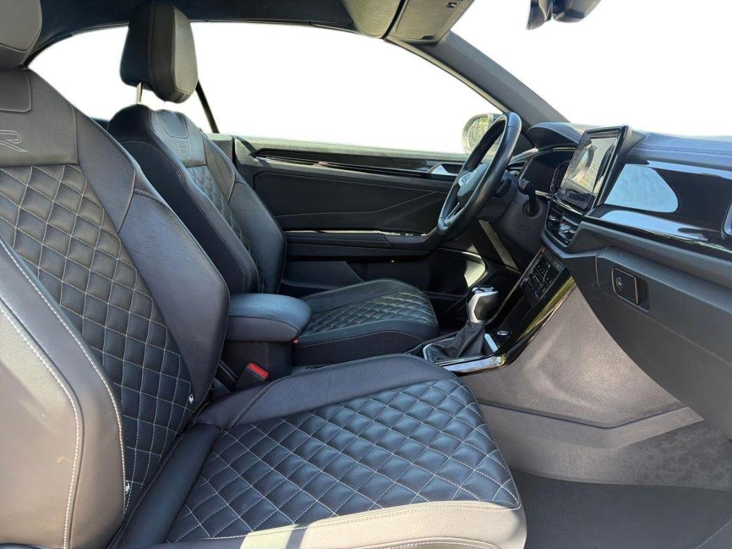 Volkswagen T-Roc - Photo 13