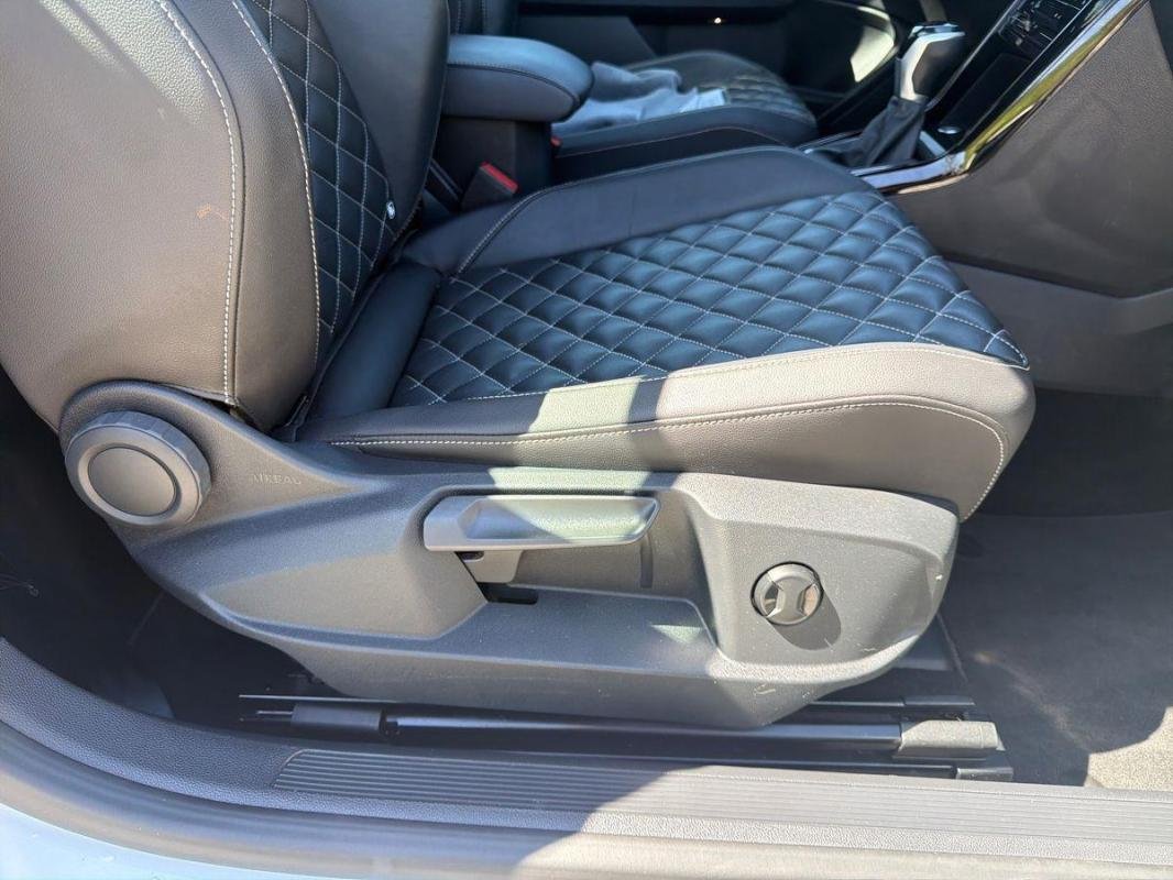 Volkswagen T-Roc - Photo 14