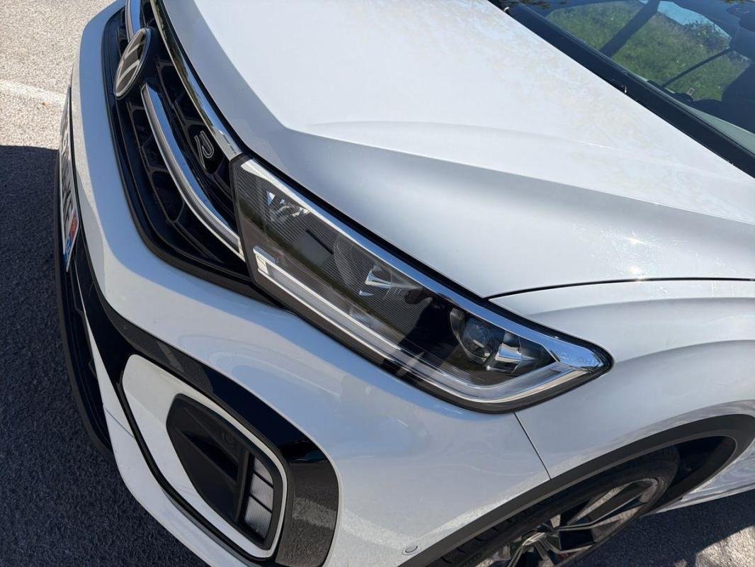 Volkswagen T-Roc - Photo 26