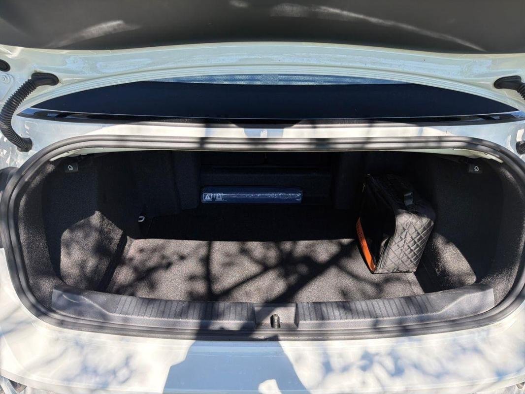Volkswagen T-Roc - Photo 31