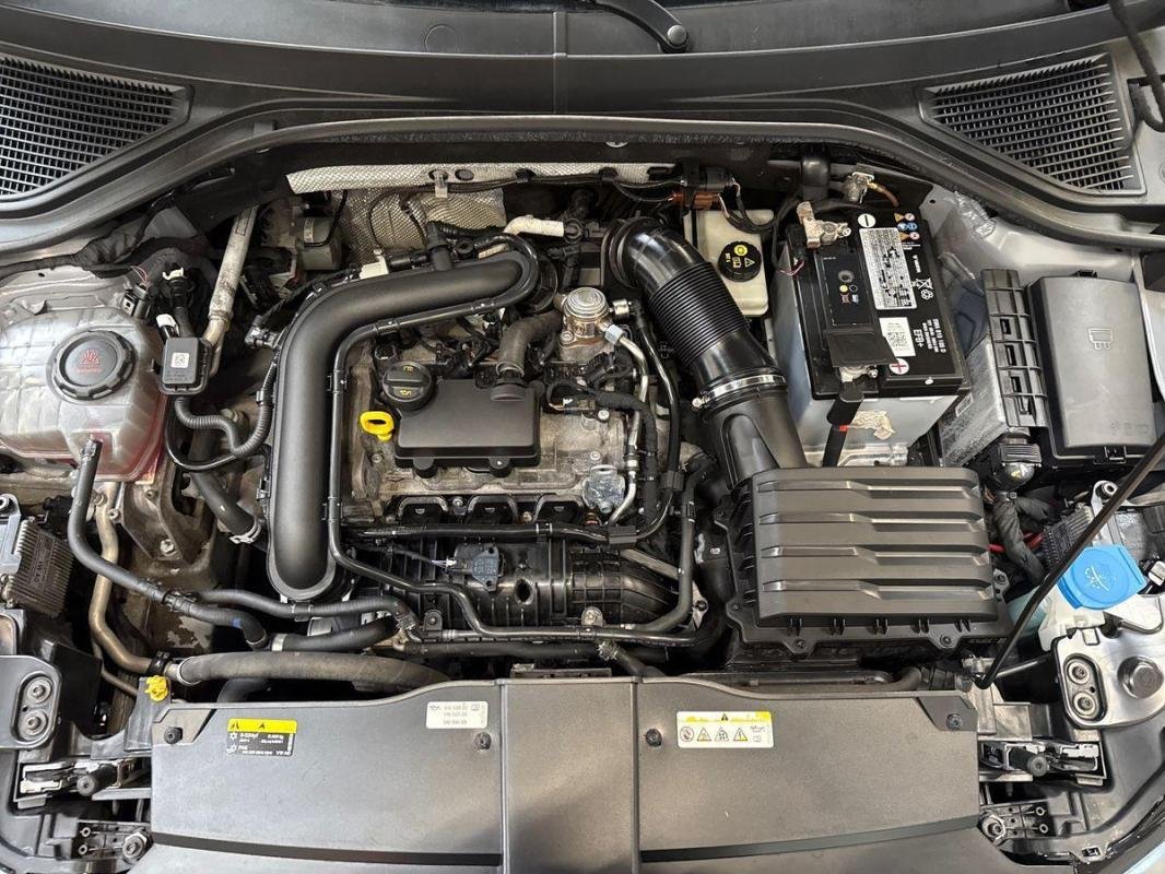 Volkswagen T-Roc - Photo 33