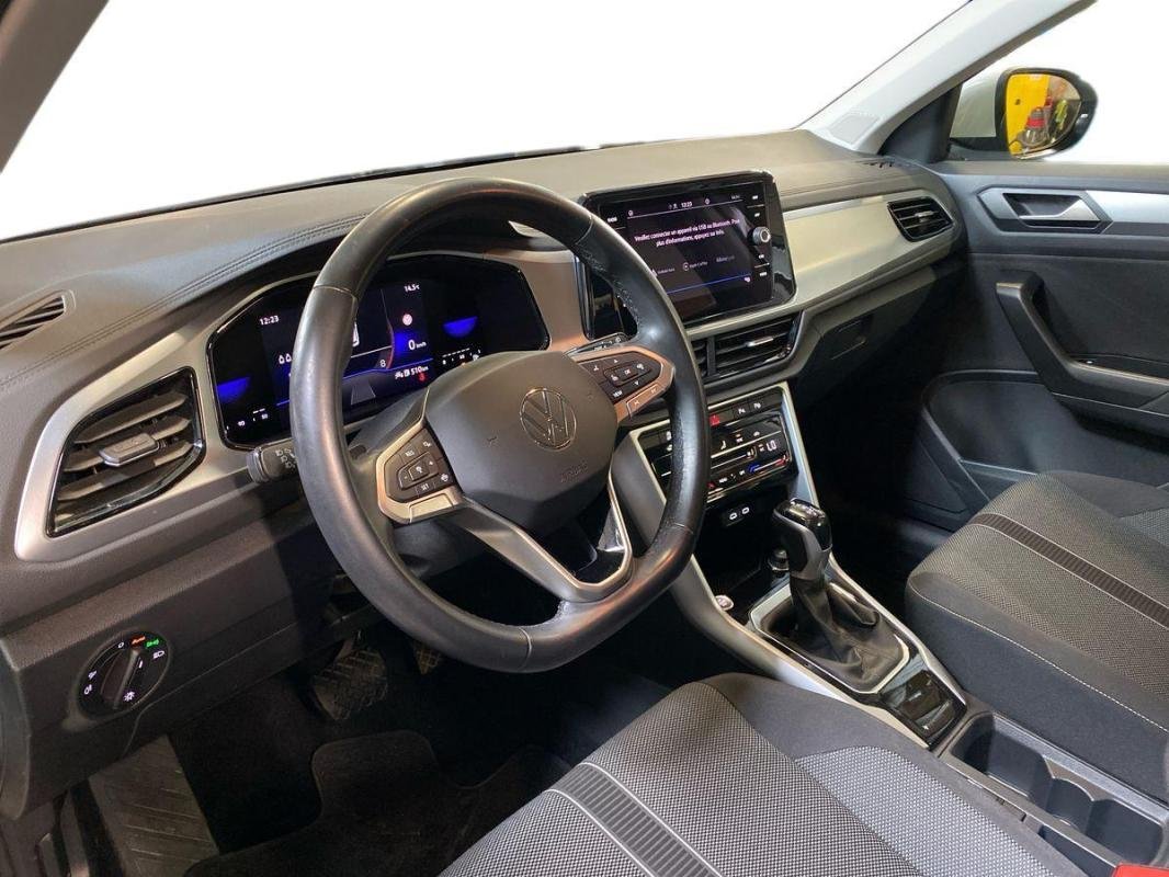 Volkswagen T-Roc - Photo 9