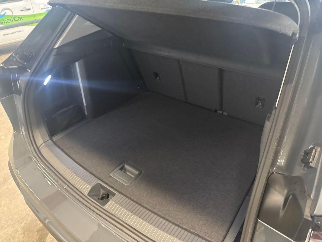 Volkswagen Tiguan - Photo 32