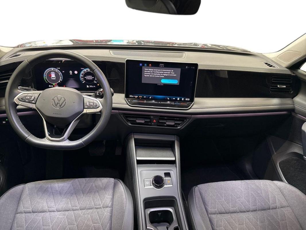 Volkswagen Tiguan - Photo 8