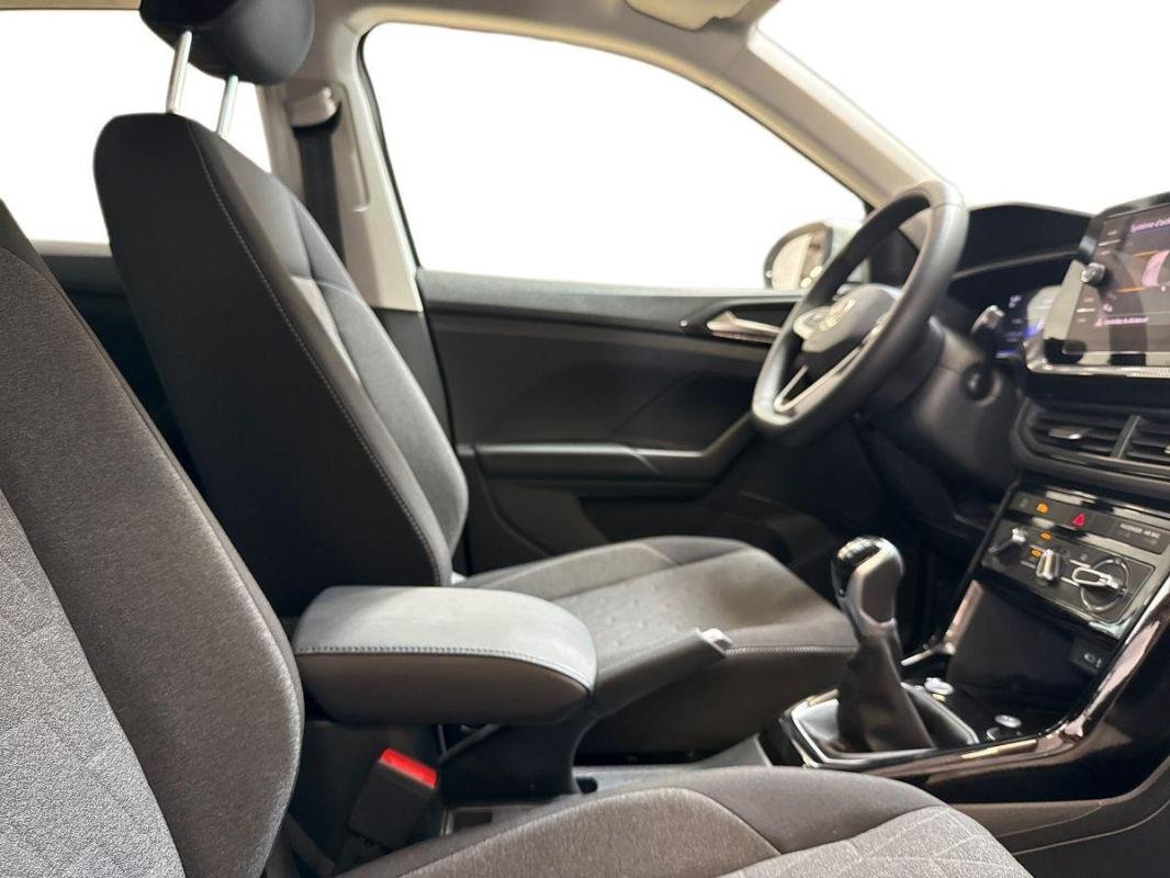 Volkswagen T-Cross - Photo 13