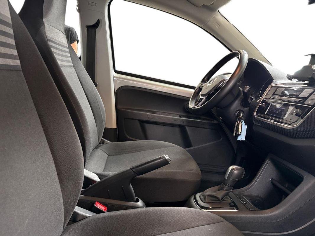 Volkswagen E-Up! - Photo 13