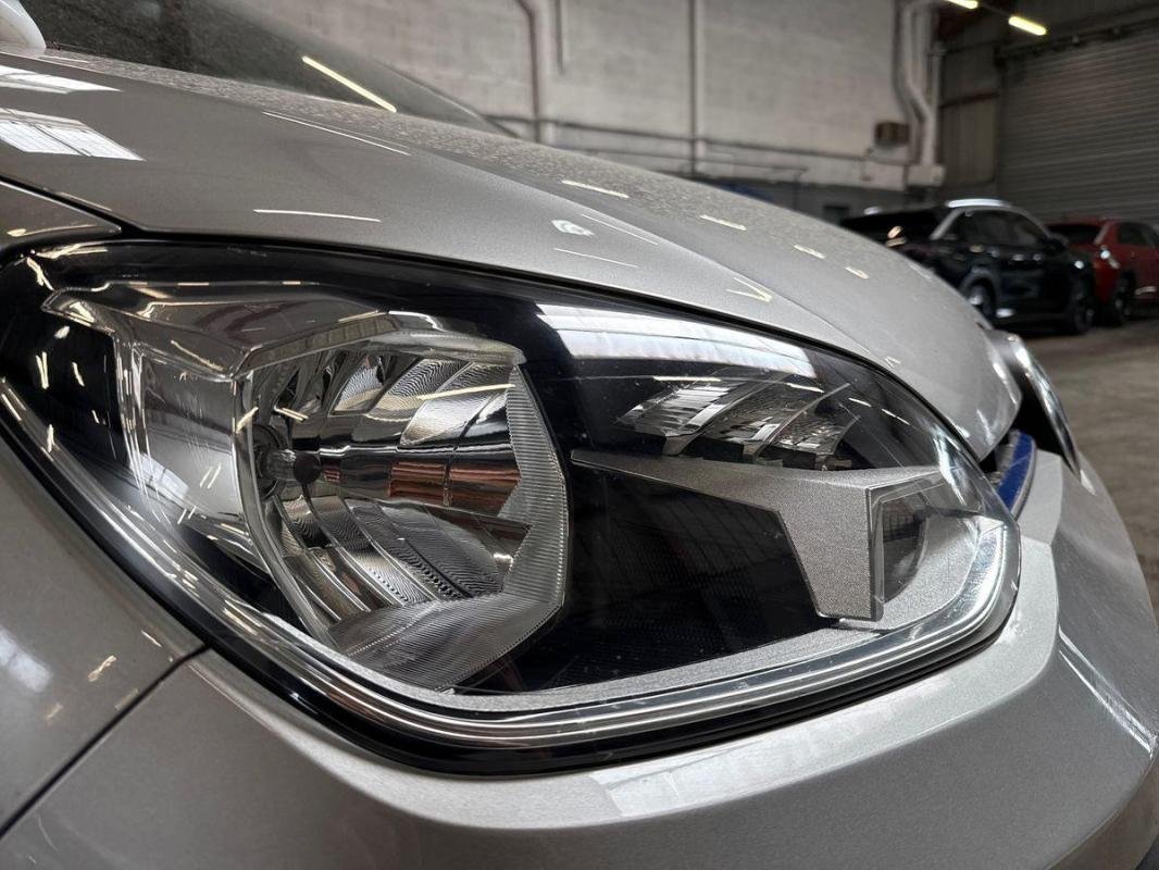 Volkswagen E-Up! - Photo 25