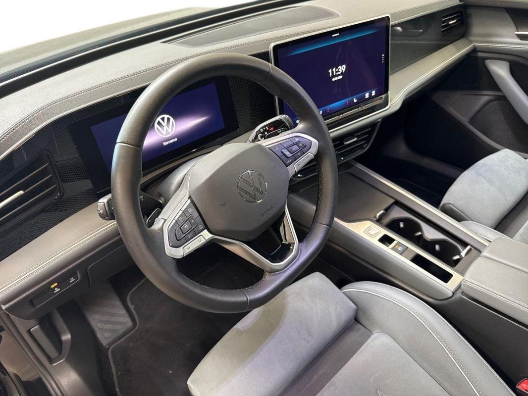 Volkswagen Passat - Photo 9