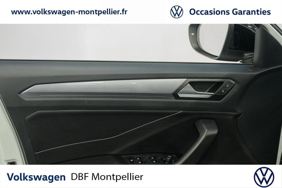 Volkswagen T-Roc - Photo 13