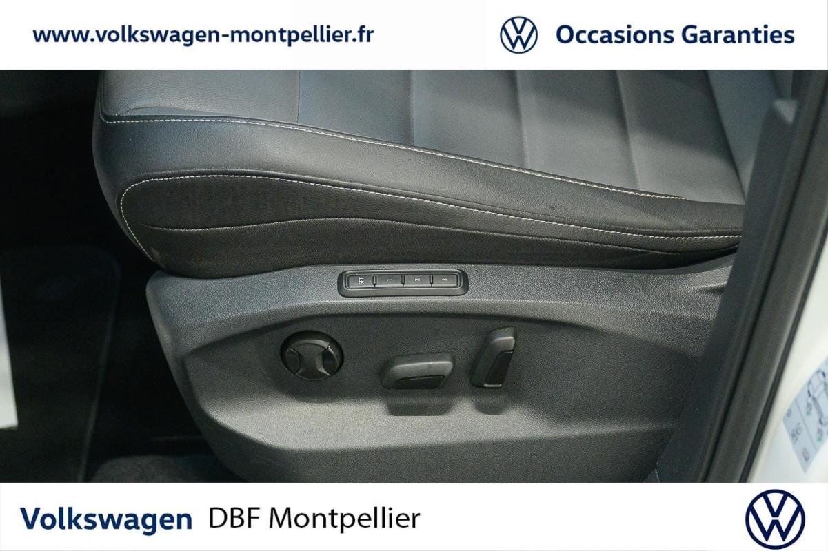 Volkswagen T-Roc - Photo 18