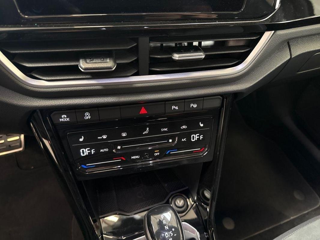 Volkswagen T-Roc - Photo 19