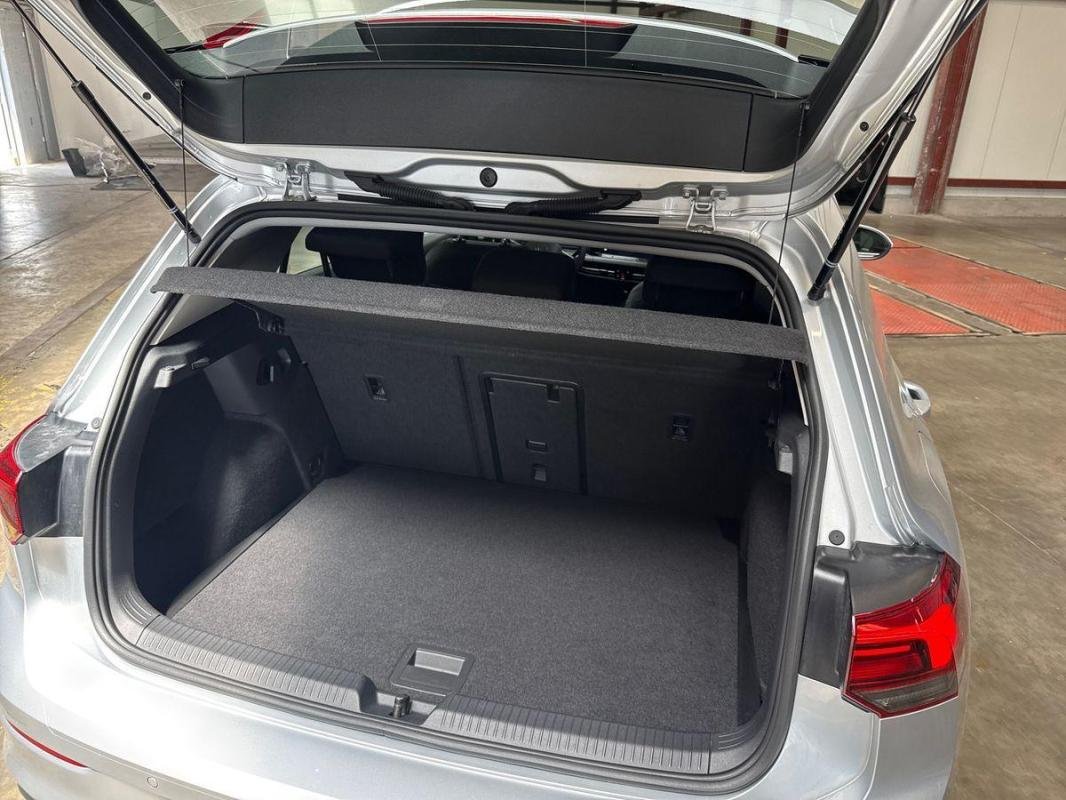 Volkswagen Golf - Photo 32