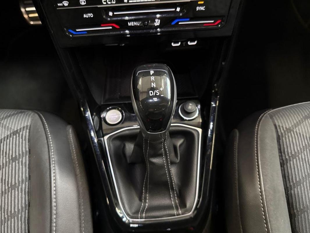 Volkswagen T-Cross - Photo 11