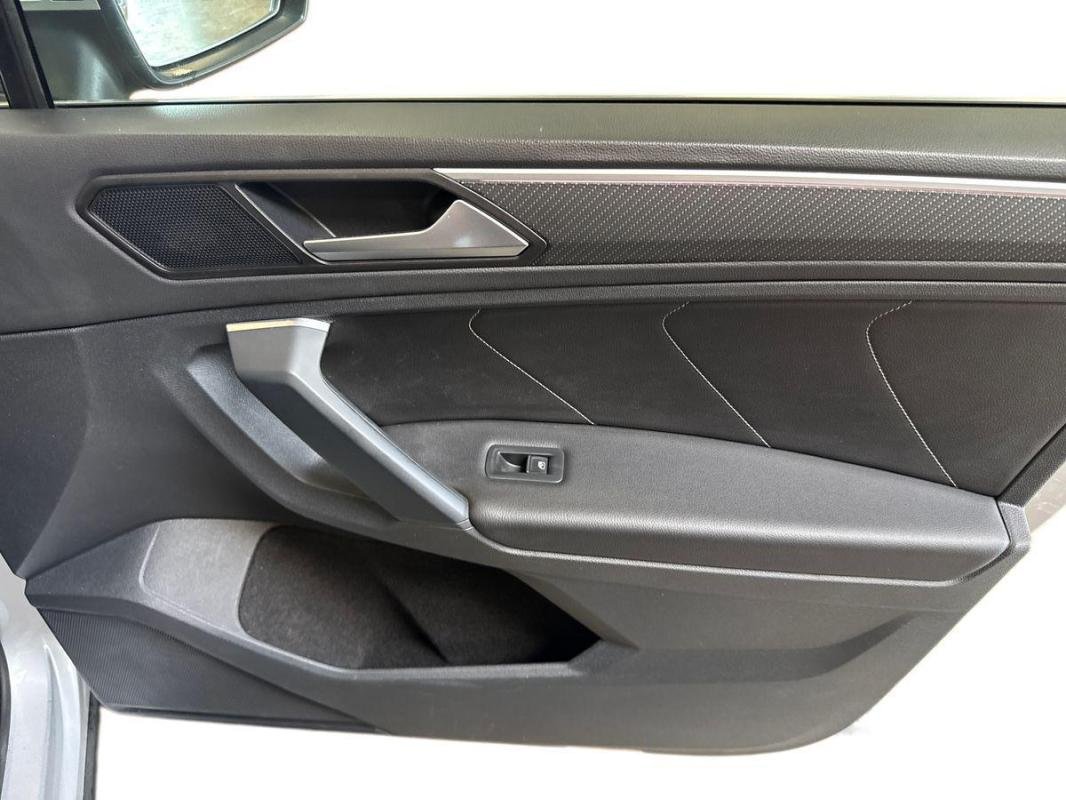 Volkswagen Tiguan - Photo 15
