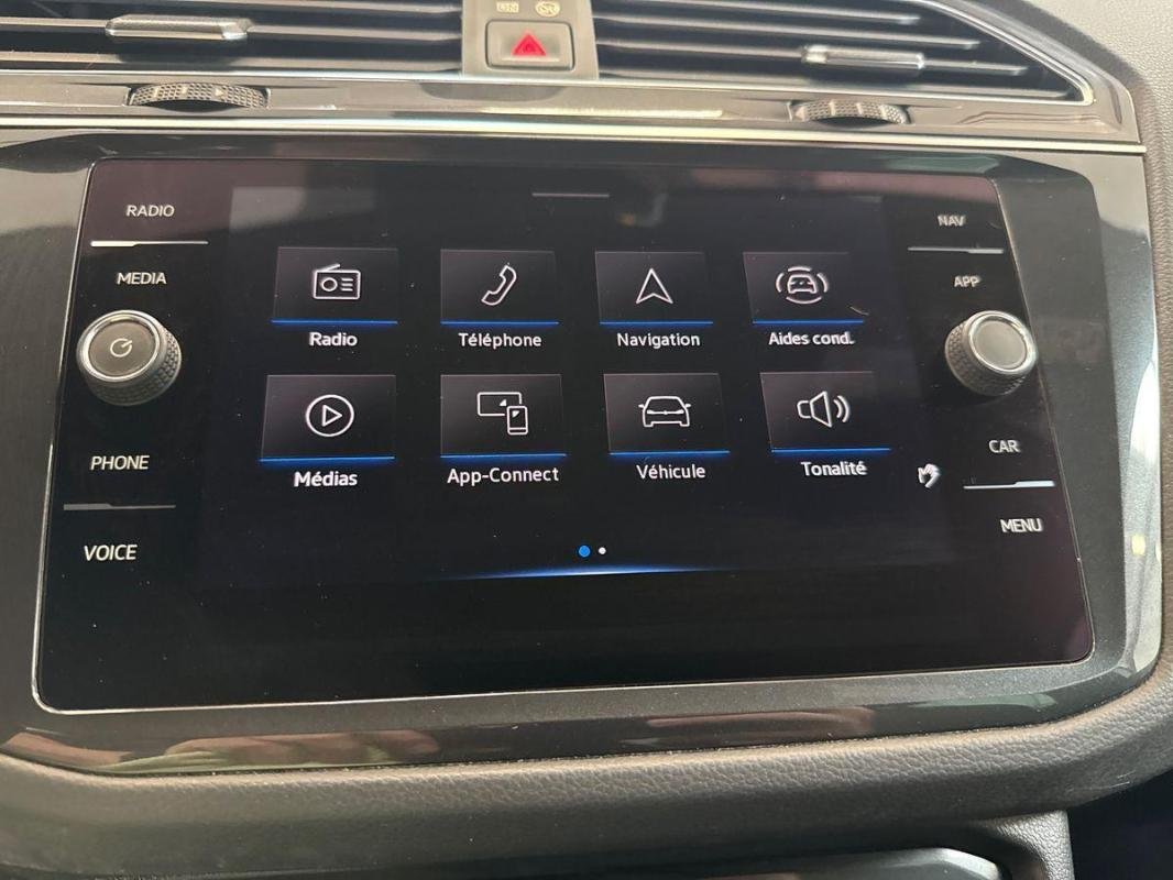Volkswagen Tiguan - Photo 16