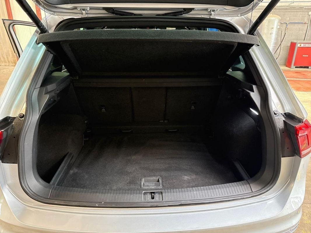 Volkswagen Tiguan - Photo 31