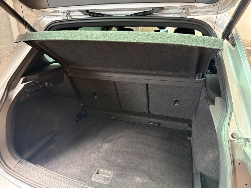 Volkswagen Tiguan - Photo 32