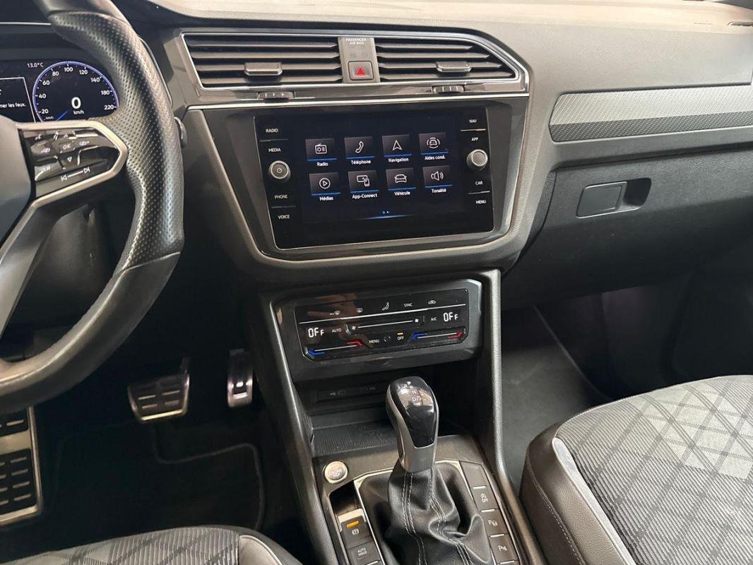 Volkswagen Tiguan - Photo 10