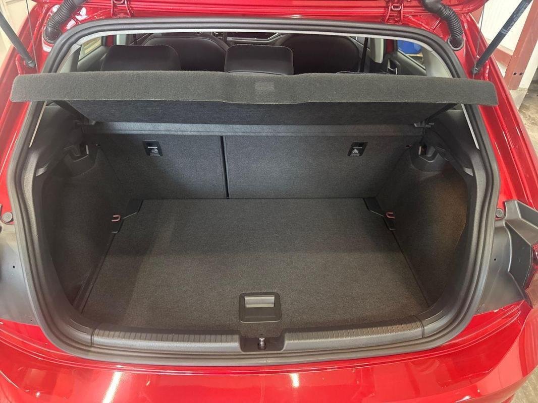 Volkswagen Polo - Photo 31