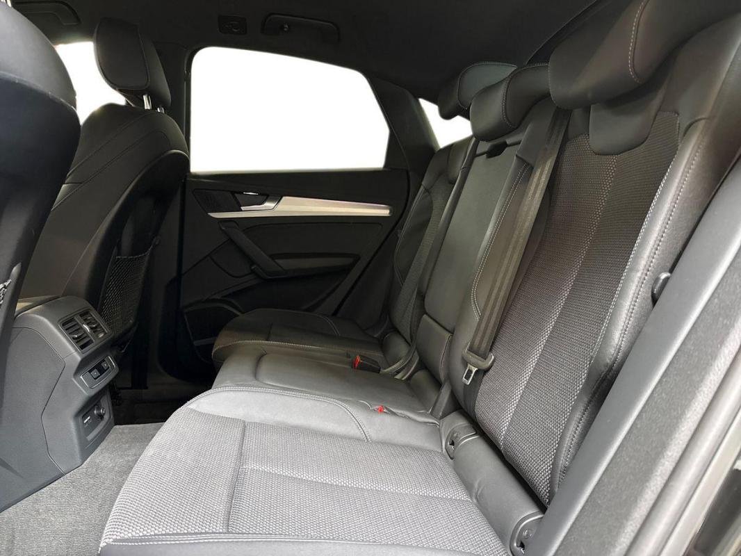 Audi Q5 Sportback - Photo 23