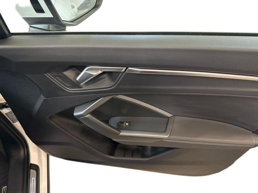 Audi Q3 Sportback - Photo 15