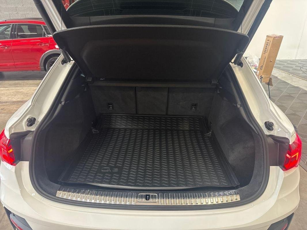 Audi Q3 Sportback - Photo 31