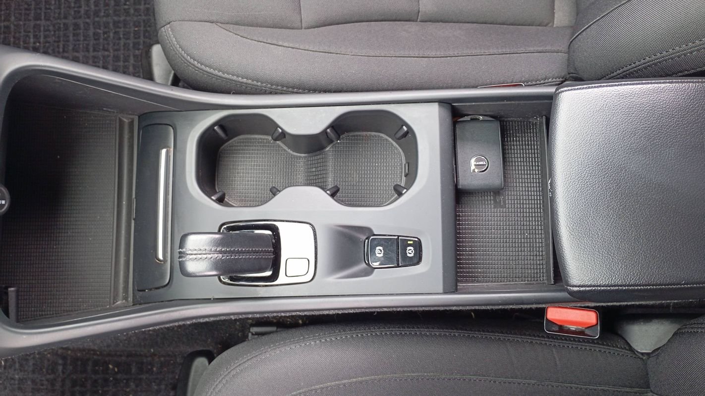 Volvo XC40 - Photo 26