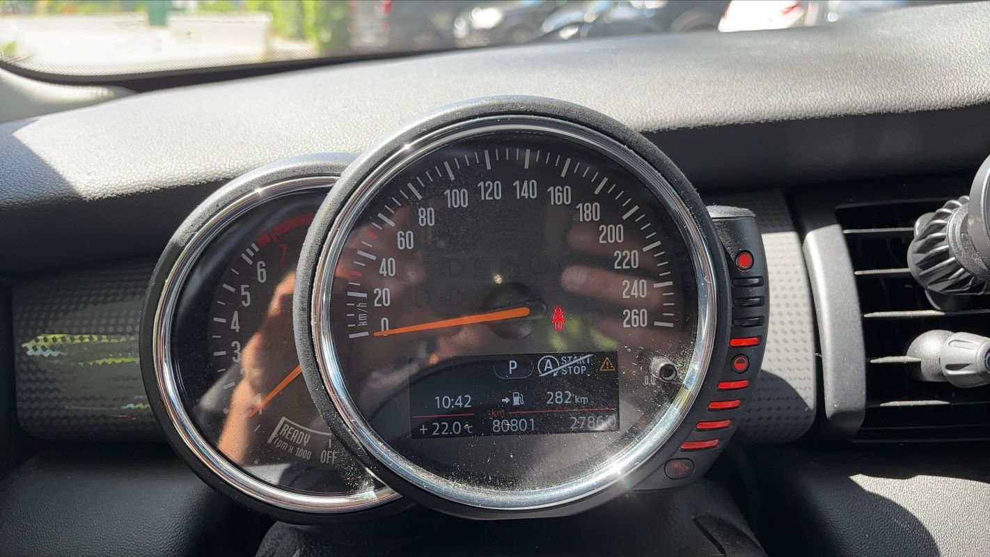 Mini Cooper - Photo 12