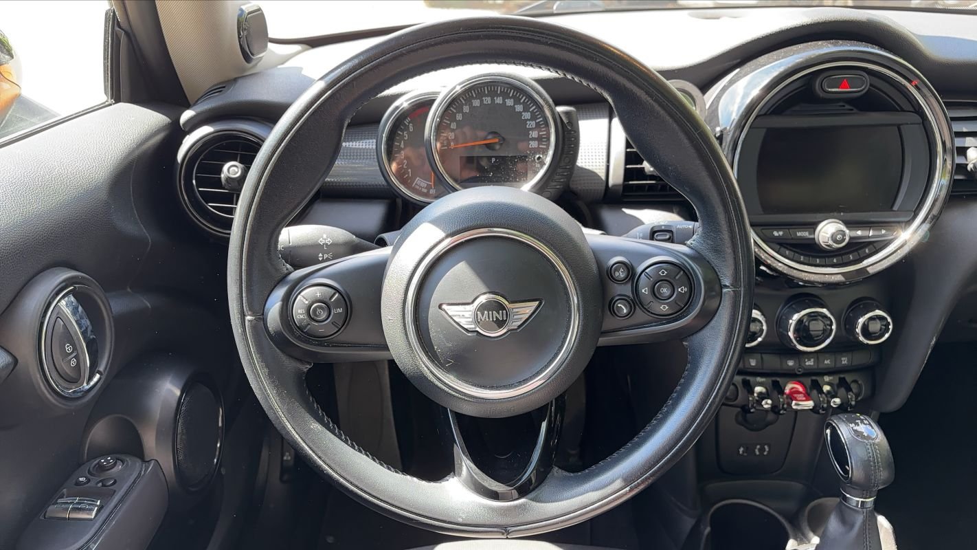 Mini Cooper - Photo 23